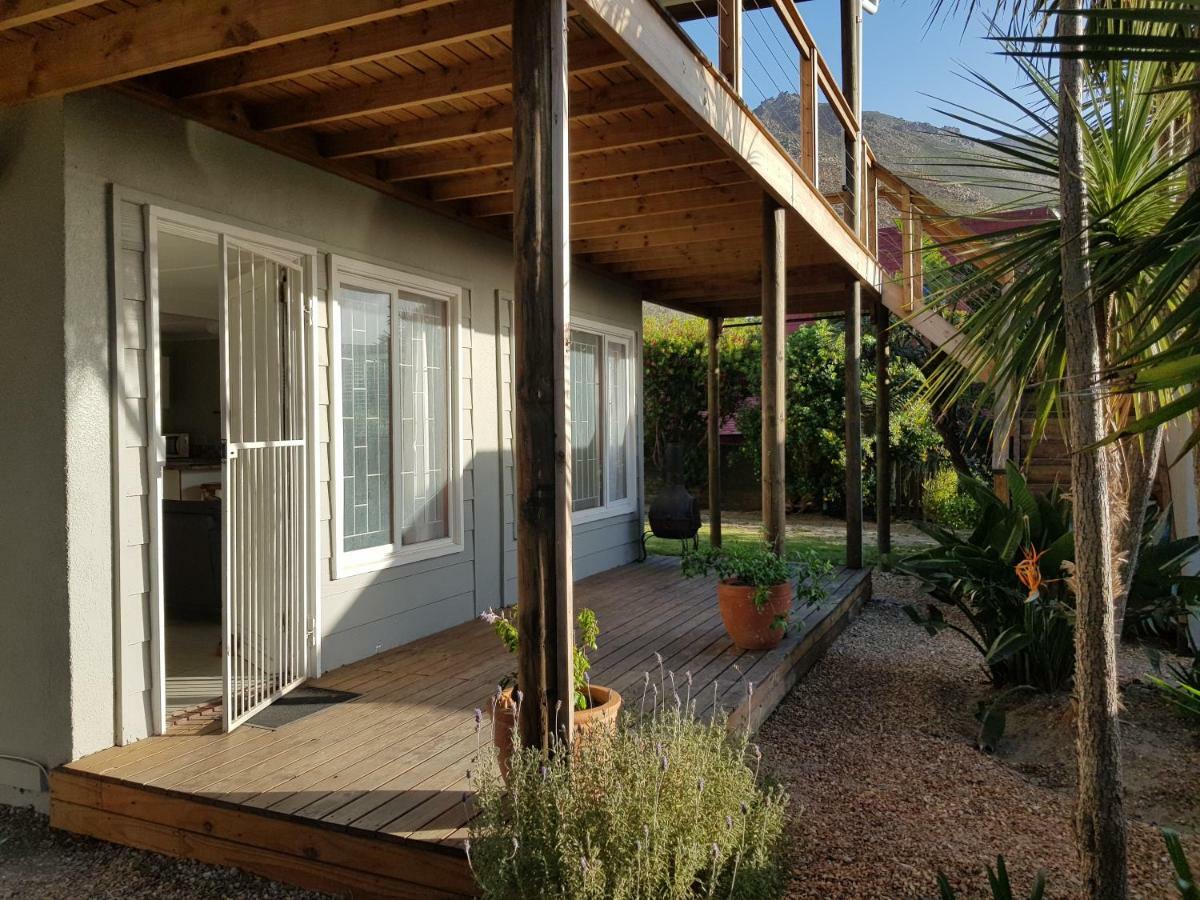 Drommedaris Apartment Gordons Bay Exterior photo